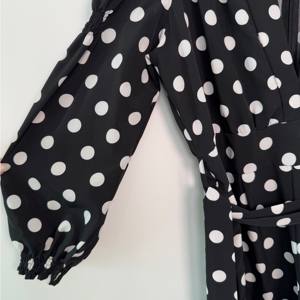 Black and White Polka Dot romper - Picture 7 of 8